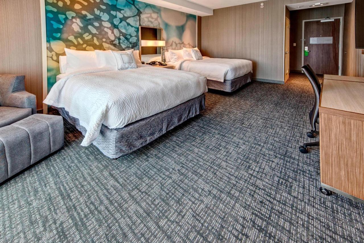 Courtyard By Marriott Westbury Long Island Hotel Kültér fotó