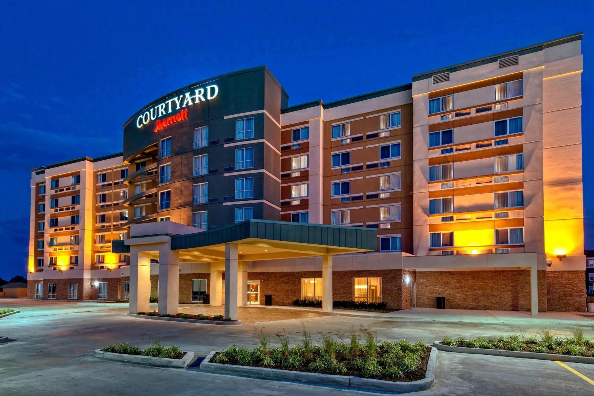 Courtyard By Marriott Westbury Long Island Hotel Kültér fotó
